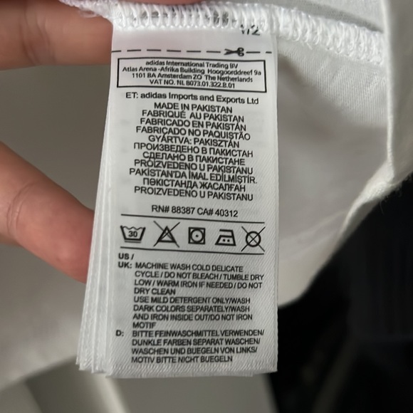 Large adidas white long sleeve tee - Picture 5 of 6